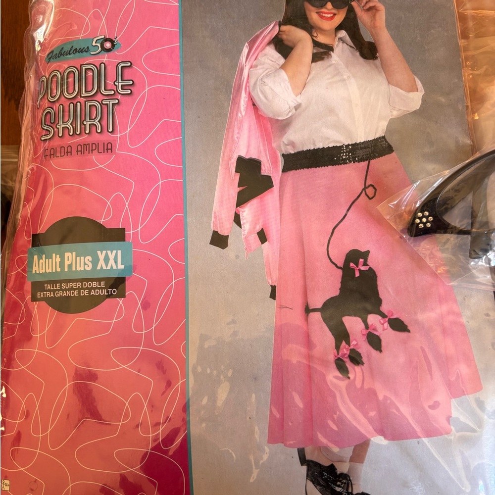 Pink Poodle Skirt w/accessories